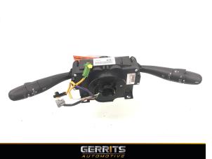 Gebruikte Combischakelaar Stuurkolom Peugeot 207/207+ (WA/WC/WM) 1.4 16V Prijs € 66,00 Margeregeling aangeboden door Gerrits Automotive BV