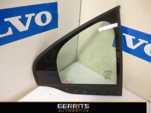 Gebruikte Ruit Extra 4Deurs rechts-achter Volvo S80 (AR/AS) 2.4 D 20V Prijs € 34,99 Margeregeling aangeboden door Gerrits Automotive