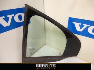 Gebruikte Extra Ruit 4Deurs links-achter Volvo S80 (AR/AS) 2.4 D 20V Prijs € 34,99 Margeregeling aangeboden door Gerrits Automotive