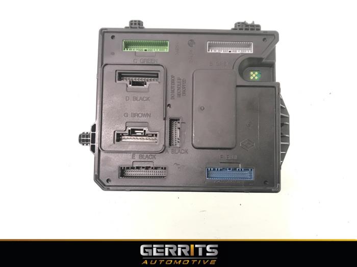 Gebruikte Module Bodycontrol Renault Zoé (AG) 43kW Prijs € 115,50 Margeregeling aangeboden door Gerrits Automotive BV