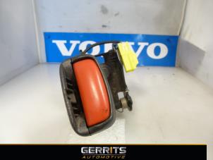 Gebruikte Veiligheidsgordel Insteek rechts-achter Volvo V70 (BW) 2.0 D 16V Prijs € 21,98 Margeregeling aangeboden door Gerrits Automotive