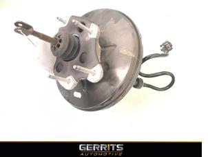 Gebruikte Rembekrachtiger Renault Clio IV Estate/Grandtour (7R) 1.5 Energy dCi 90 FAP Prijs € 41,80 Margeregeling aangeboden door Gerrits Automotive BV