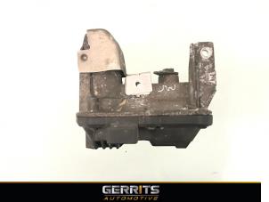 Gebruikte EGR Klep Renault Clio IV Estate/Grandtour (7R) 1.5 Energy dCi 90 FAP Prijs € 99,00 Margeregeling aangeboden door Gerrits Automotive BV