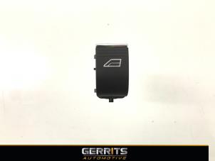 Gebruikte Ruit schakelaar elektrisch Ford B-Max (JK8) 1.0 EcoBoost 12V 100 Prijs € 21,98 Margeregeling aangeboden door Gerrits Automotive BV