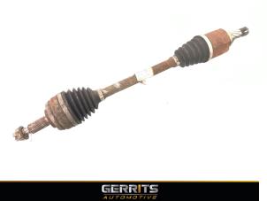 Gebruikte Homokineetas links-voor Renault Megane III Coupe (DZ) 1.4 16V TCe 130 Prijs € 49,50 Margeregeling aangeboden door Gerrits Automotive BV