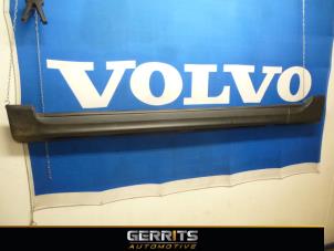 Gebruikte Sideskirt links Volvo S80 (AR/AS) 2.5 T Turbo 20V Prijs € 74,99 Margeregeling aangeboden door Gerrits Automotive
