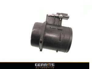 Gebruikte Luchtmassameter Citroen DS5 (KD/KF) 2.0 165 HYbrid4 16V Prijs € 25,30 Margeregeling aangeboden door Gerrits Automotive BV