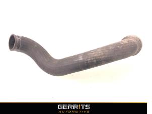 Gebruikte Intercooler Slang Volvo S80 (AR/AS) 2.5 T Turbo 20V Prijs € 24,99 Margeregeling aangeboden door Gerrits Automotive BV