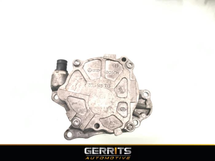 Gebruikte Vacuumpomp (Diesel) Volkswagen Passat Variant (3C5) 2.0 TDI 16V 140 Prijs € 27,48 Margeregeling aangeboden door Gerrits Automotive BV