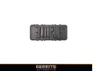 Gebruikte Sensor (overige) BMW 2 serie Gran Tourer (F46) 218d 2.0 TwinPower Turbo 16V Prijs € 32,98 Margeregeling aangeboden door Gerrits Automotive BV