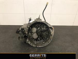 Gebruikte Versnellingsbak Renault Espace (JK) 2.0 dCi 16V 175 FAP Prijs € 499,99 Margeregeling aangeboden door Gerrits Automotive BV