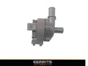 Gebruikte Waterpomp Renault Espace (JK) 2.0 dCi 16V 175 FAP Prijs € 54,98 Margeregeling aangeboden door Gerrits Automotive BV