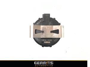 Gebruikte Regensensor Nissan Qashqai (J10) 2.0 16V Prijs € 27,48 Margeregeling aangeboden door Gerrits Automotive BV