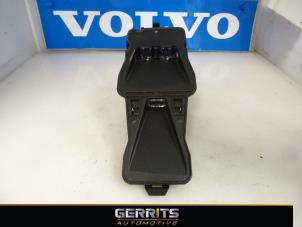 Gebruikte Sensor Remassistent Volvo V40 (MV) 2.0 D2 16V Prijs € 35,75 Margeregeling aangeboden door Gerrits Automotive