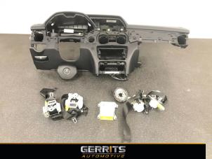 Gebruikte Module + Airbag Set Mercedes GLK (204.7/9) 3.0 350 CDI 24V BlueEfficiency 4-Matic Prijs € 1.200,00 Margeregeling aangeboden door Gerrits Automotive