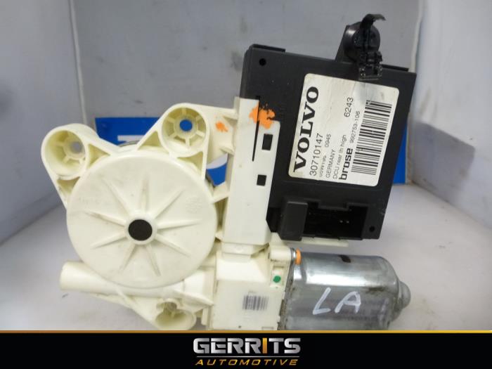 Gebruikte Module Centrale Deurvergrendeling Volvo V50 (MW) 1.6 D 16V Prijs € 29,99 Margeregeling aangeboden door Gerrits Automotive BV