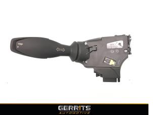 Gebruikte Pinker Schakelaar Ford Tourneo Courier (JU2) 1.5 TDCi 95 Prijs € 19,99 Margeregeling aangeboden door Gerrits Automotive BV