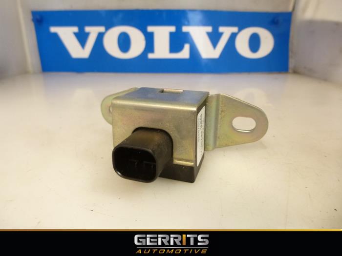 Gebruikte Snelheid Sensor Volvo XC70 (BZ) 2.4 D5 20V AWD Prijs € 38,50 Margeregeling aangeboden door Gerrits Automotive BV