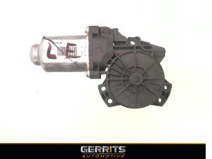 Gebruikte Portierruitmotor Kia Sportage (SL) 1.6 GDI 16V 4x2 Prijs € 21,98 Margeregeling aangeboden door Gerrits Automotive