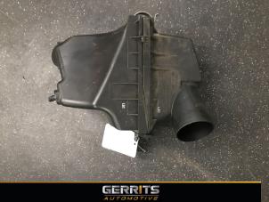 Gebruikte Luchtfilterhuis Lexus NX I (Z1) 300h 2.5 16V 4x4 Prijs € 109,98 Margeregeling aangeboden door Gerrits Automotive BV