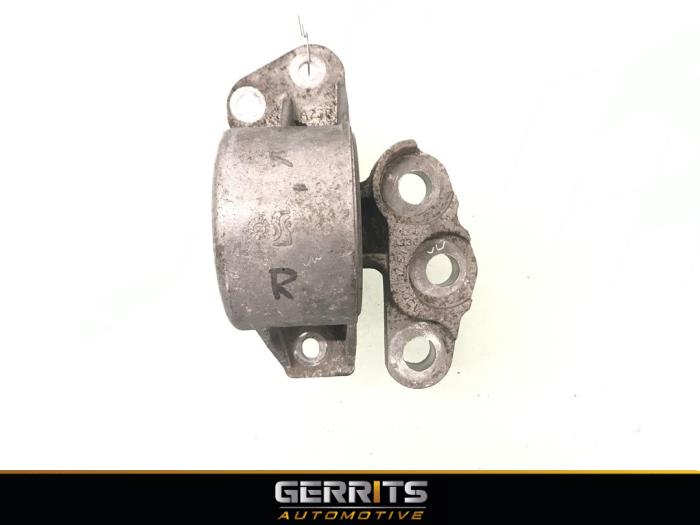 Gebruikte Motorsteun Fiat Punto Evo (199) 1.3 JTD Multijet 85 16V Euro 5 Prijs € 19,99 Margeregeling aangeboden door Gerrits Automotive BV