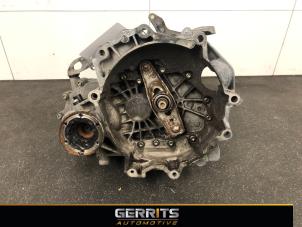 Gebruikte Versnellingsbak Volkswagen Fox (5Z) 1.4 16V Prijs € 192,48 Margeregeling aangeboden door Gerrits Automotive BV