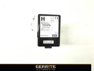 Gebruikte Module (diversen) Toyota Yaris III (P13) 1.5 16V Hybrid Prijs € 38,48 Margeregeling aangeboden door Gerrits Automotive BV
