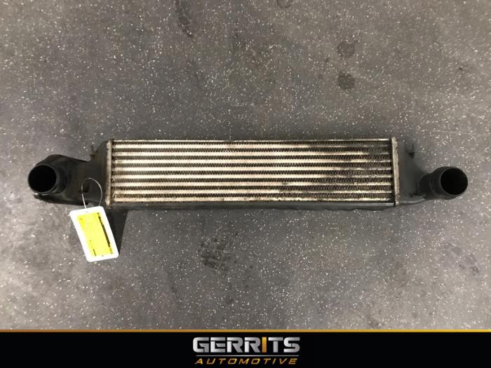 Gebruikte Intercooler BMW 3 serie (E46/4) 330d 24V Prijs € 82,48 Margeregeling aangeboden door Gerrits Automotive BV