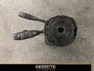 Gebruikte Licht + Raw Schakelaar Mercedes C Estate (S204) 2.2 C-200 CDI 16V BlueEFFICIENCY Prijs € 137,48 Margeregeling aangeboden door Gerrits Automotive BV