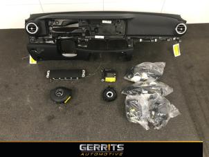 Gebruikte Airbag Set + Module Mercedes E (W213) E-350d 3.0 V6 24V Prijs € 1.999,99 Margeregeling aangeboden door Gerrits Automotive