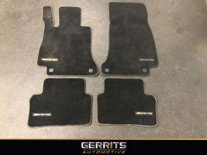 Matten Set Mercedes E-Klasse