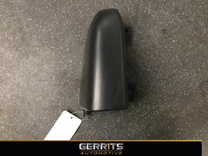 Gebruikte Achterlichtrand links Renault Trafic (1FL/2FL/3FL/4FL) 1.6 dCi 120 Twin Turbo Prijs € 46,56 Inclusief btw aangeboden door Gerrits Automotive BV