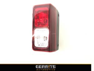 Gebruikte Mistachterlicht Renault Trafic (1FL/2FL/3FL/4FL) 1.6 dCi 120 Twin Turbo Prijs € 65,22 Inclusief btw aangeboden door Gerrits Automotive BV