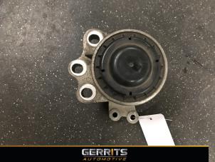 Gebruikte Motorrubber Ford Transit Custom 2.2 TDCi 16V FWD Prijs € 53,22 Inclusief btw aangeboden door Gerrits Automotive BV