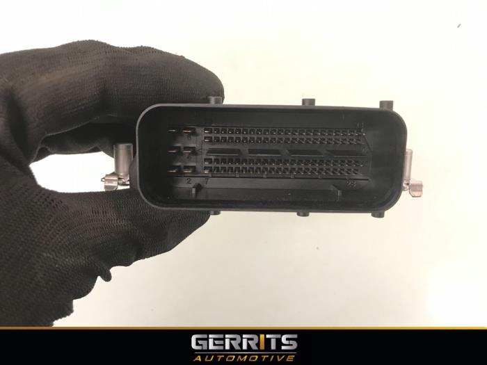 Module (diversen) van een Mercedes-Benz E (W213) E-350d 3.0 V6 24V 2017