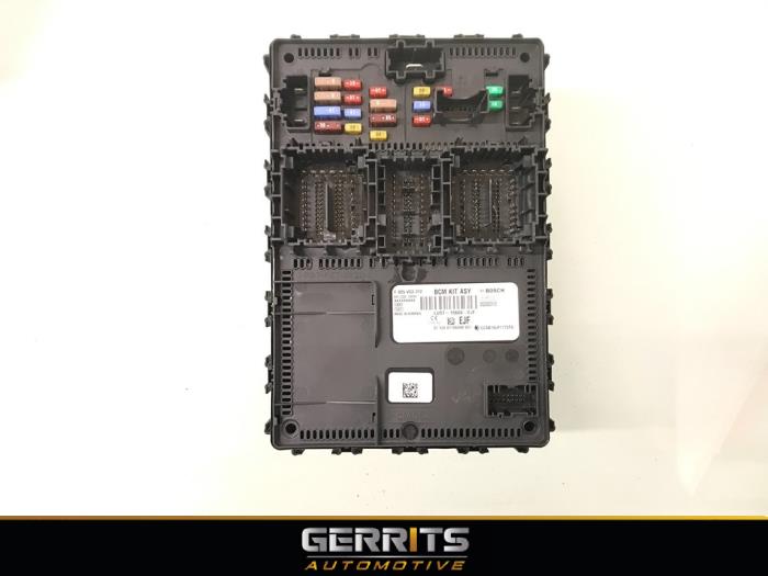Gebruikte Computer Body Control Ford Fiesta 7 1.0 EcoBoost 12V Prijs € 109,98 Margeregeling aangeboden door Gerrits Automotive BV