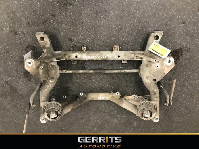 Gebruikte Subframe Mercedes C Estate (S204) 2.2 C-200 CDI 16V BlueEFFICIENCY Prijs € 109,98 Margeregeling aangeboden door Gerrits Automotive BV