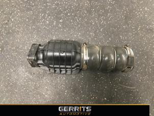 Gebruikte Intercooler Slang Peugeot Partner (GC/GF/GG/GJ/GK) 1.6 BlueHDI 75 Prijs € 24,99 Margeregeling aangeboden door Gerrits Automotive BV