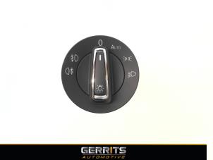 Gebruikte Schakelaar Licht Seat Arona (KJX) 1.6 TDI 95 Prijs € 21,98 Margeregeling aangeboden door Gerrits Automotive