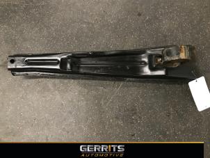 Gebruikte Subframe Jeep Compass (PK) 2.2 CRD 16V 4x2 Prijs € 54,98 Margeregeling aangeboden door Gerrits Automotive BV