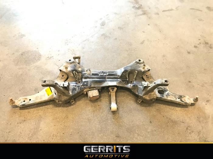 Gebruikte Subframe Kia Sportage (SL) 2.0 CVVT 16V 4x2 Prijs € 164,98 Margeregeling aangeboden door Gerrits Automotive BV