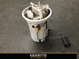 Gebruikte Tank element Pomp Ford Fiesta 6 (JA8) 1.0 SCI 12V 80 Prijs € 71,48 Margeregeling aangeboden door Gerrits Automotive BV
