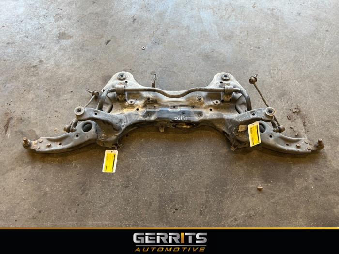 Gebruikte Subframe Kia Carens IV (RP) 1.6 GDI 16V Prijs € 299,99 Margeregeling aangeboden door Gerrits Automotive BV