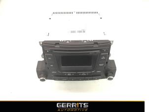 Gebruikte Radio CD Speler Hyundai i10 (B5) 1.0 12V Prijs € 109,98 Margeregeling aangeboden door Gerrits Automotive