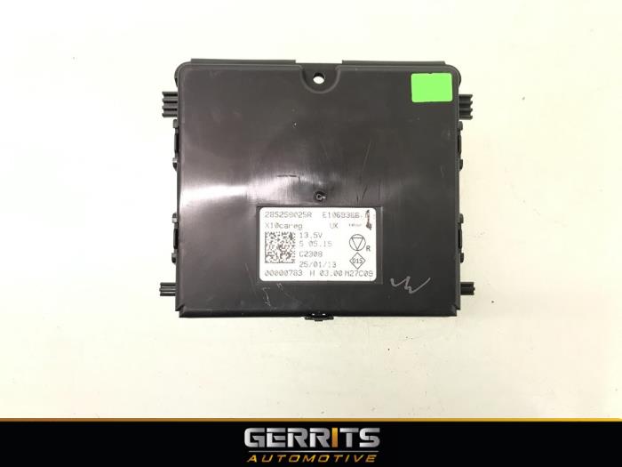 Gebruikte Module (diversen) Renault Zoé (AG) 46kW Prijs € 109,98 Margeregeling aangeboden door Gerrits Automotive BV