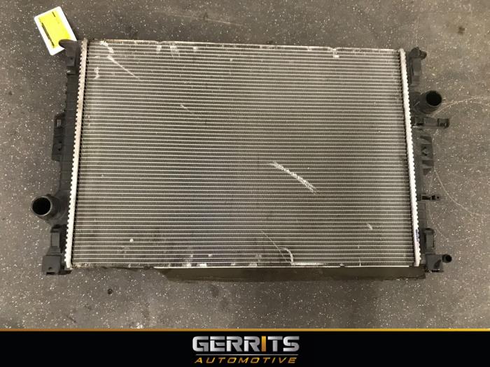 Gebruikte Radiateur Ford Focus 3 Wagon 1.6 TDCi ECOnetic Prijs € 54,98 Margeregeling aangeboden door Gerrits Automotive BV