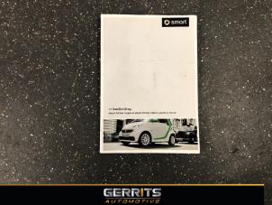 Gebruikte Instructie Boekje Smart Fortwo Coupé (451.3) Electric Drive Prijs € 21,98 Margeregeling aangeboden door Gerrits Automotive