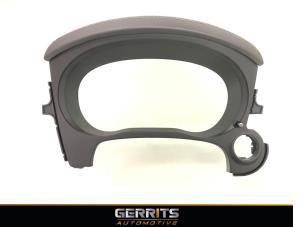 Gebruikte Kilometerteller sierlijst Mitsubishi Outlander (GF/GG) 2.0 16V 4x2 Prijs € 54,98 Margeregeling aangeboden door Gerrits Automotive BV