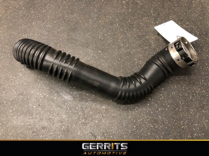 Gebruikte Intercooler Slang Mercedes A (177.0) 1.3 A-160 Turbo 16V Prijs € 76,98 Margeregeling aangeboden door Gerrits Automotive BV