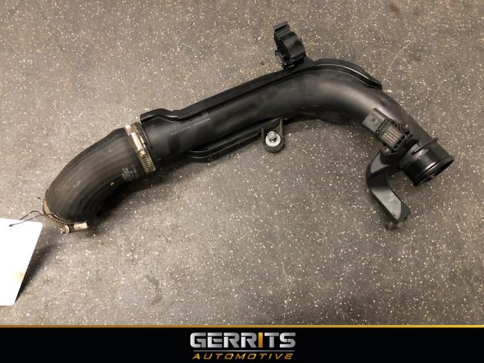 Gebruikte Intercooler Buis Volkswagen Tiguan (5N1/2) 2.0 TDI 16V Prijs € 32,98 Margeregeling aangeboden door Gerrits Automotive BV